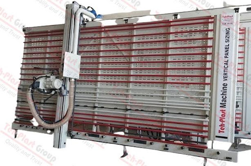 Stroj za dimenzioniranje kompozitnih ploča Tehplast 15-40